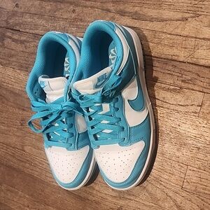 Nike Dunk low aqua blue size 8 women's